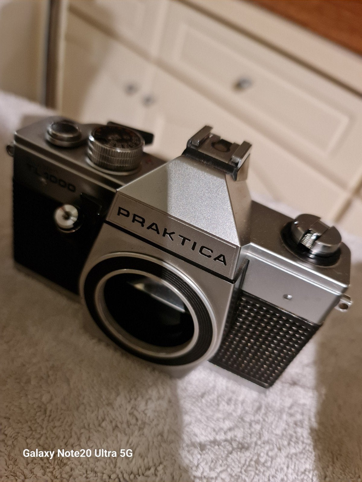 Praktica TL 1000 Spiegelreflexcamera met flitser en lens, Audio, Tv en Foto, Fotocamera's Analoog, Ophalen, Gebruikt, Spiegelreflex