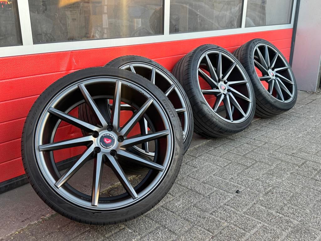 Originele CV-T Vossen Velgen 20 inch (5x112), Auto-onderdelen, Gebruikt, Banden en Velgen, Ophalen of Verzenden, 235 mm