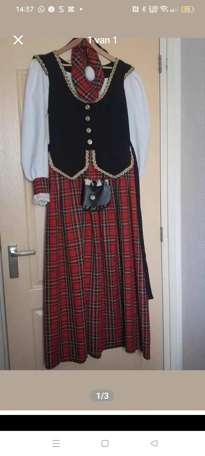 Oktoberfest jurk met muts en tasje maat 42/44, Maat 42/44 (L), Ophalen of Verzenden, Overige thema's, Kleding