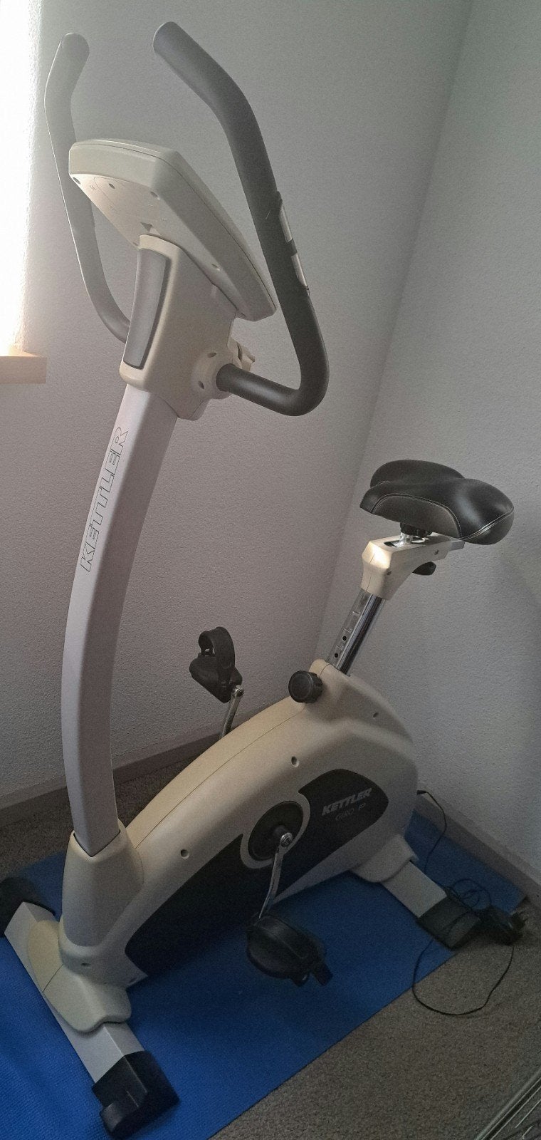 Gratis hometrainer, Sport en Fitness, Fitnessapparatuur, Ophalen, Gebruikt, Hometrainer