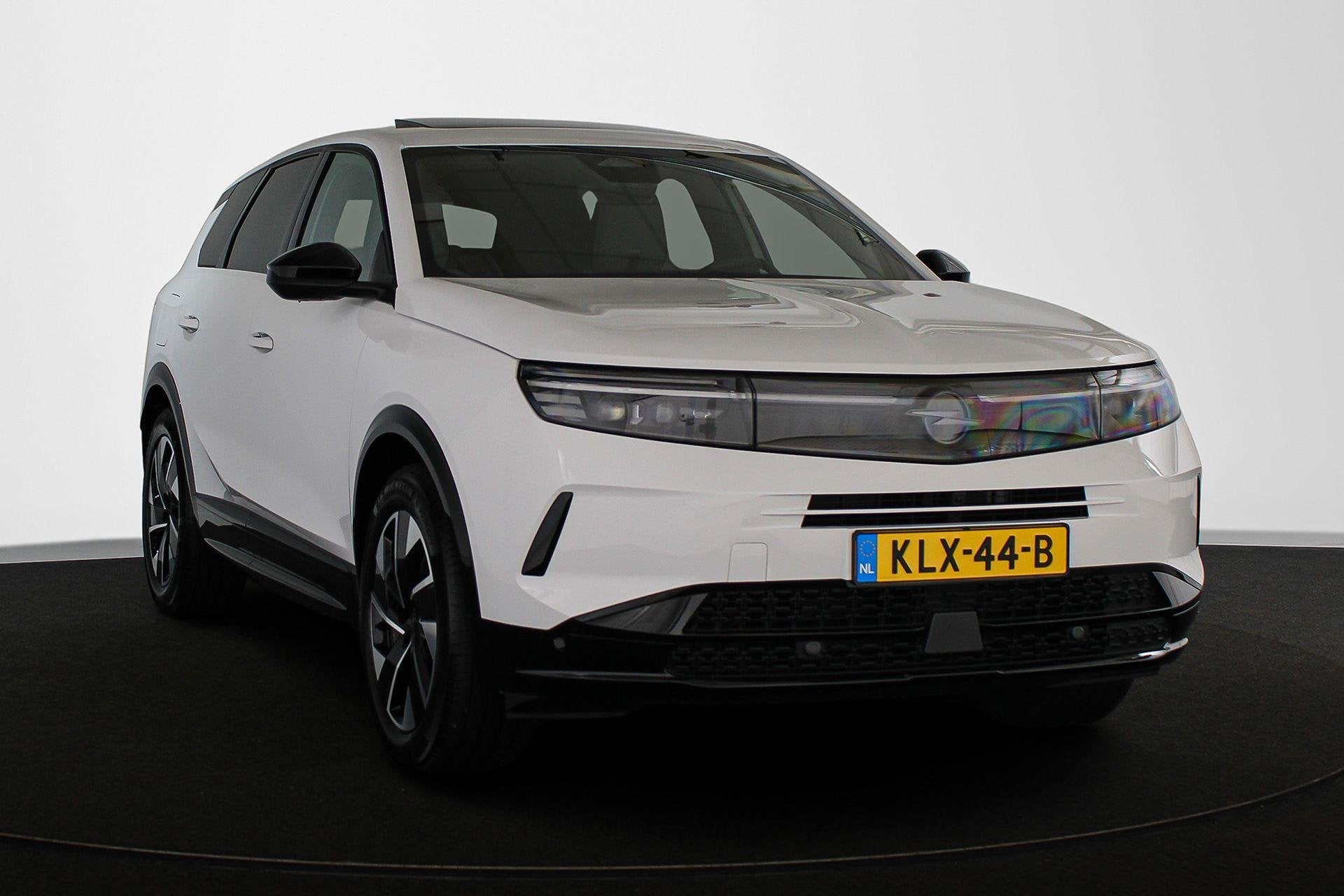 Opel Grandland 1.6 Turbo Plug-in-Hybrid Business Edition Pan, Auto's, Stof, 4 cilinders, Wit, Bedrijf