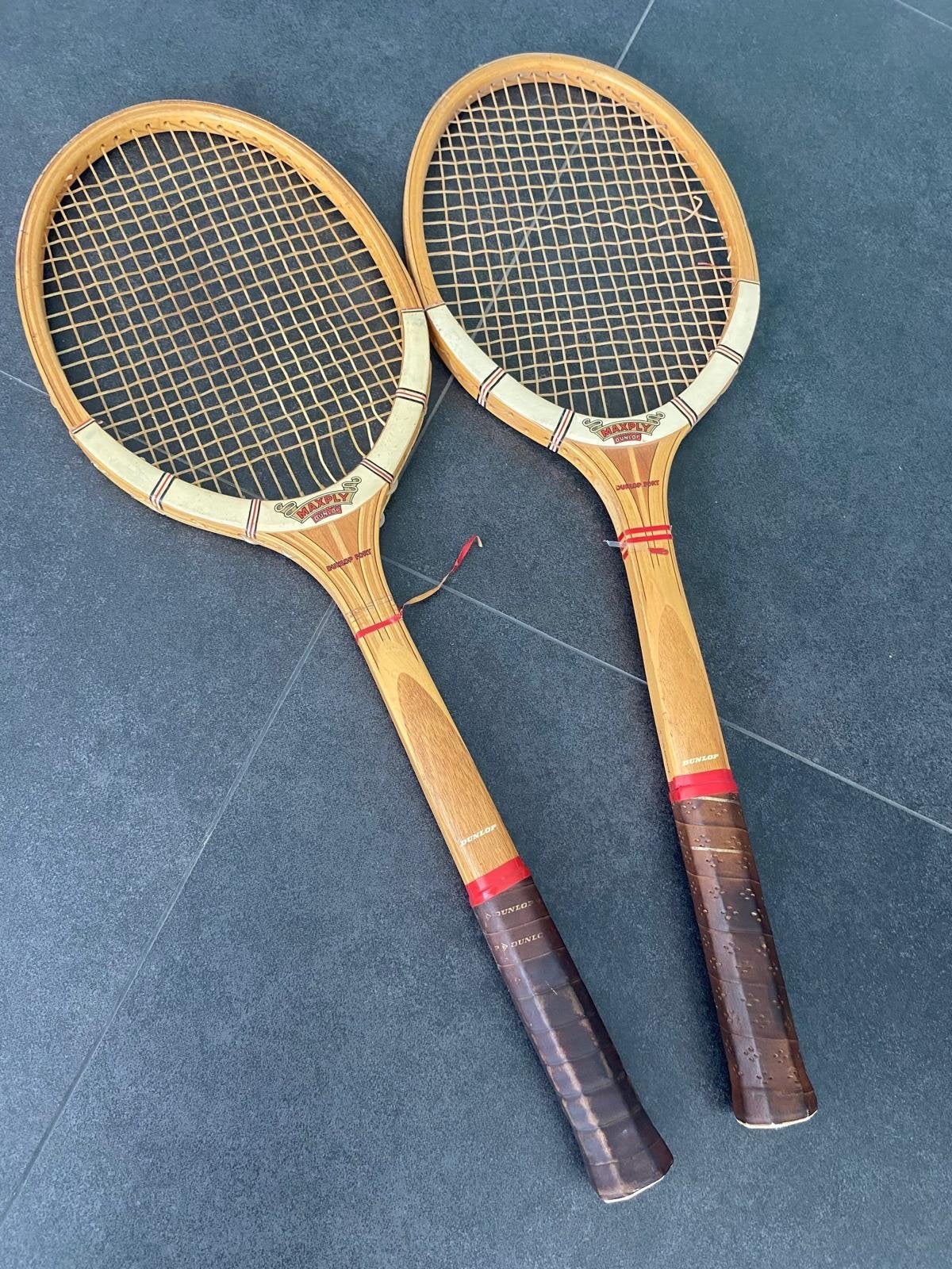 2 Dunlop maxply tennisrackets, Sport en Fitness, Tennis, Ophalen, Gebruikt, Racket, Dunlop