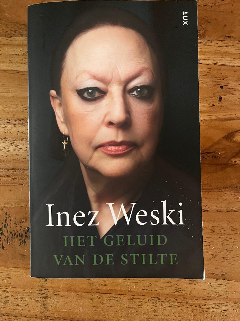 Boek Inez Weski, Boeken, Ophalen of Verzenden, Gelezen, Inez Weski