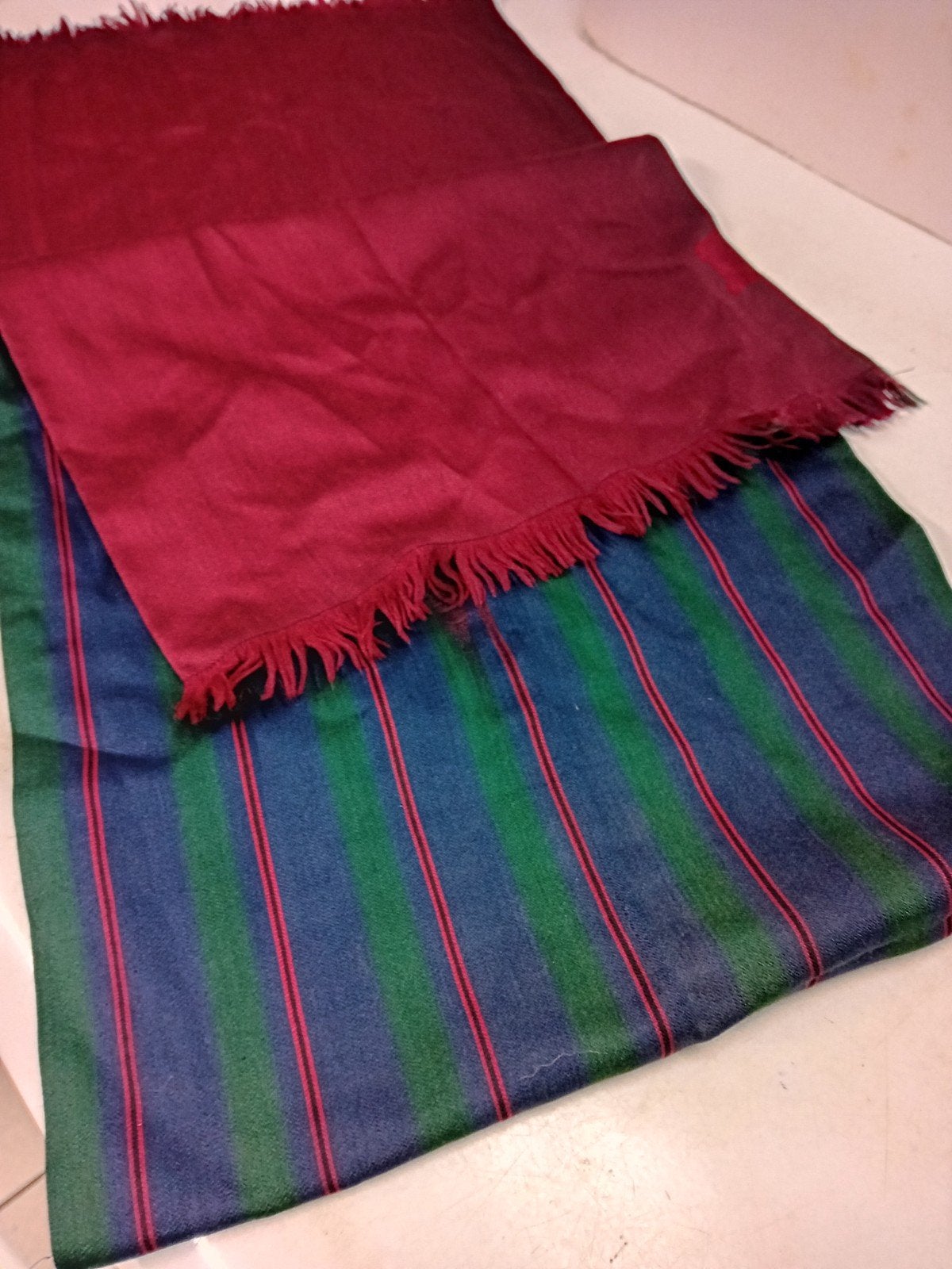 Wollen sjaal van 1.30x34cm., Ophalen of Verzenden, Zo goed als nieuw, Overige maten, Sjaal