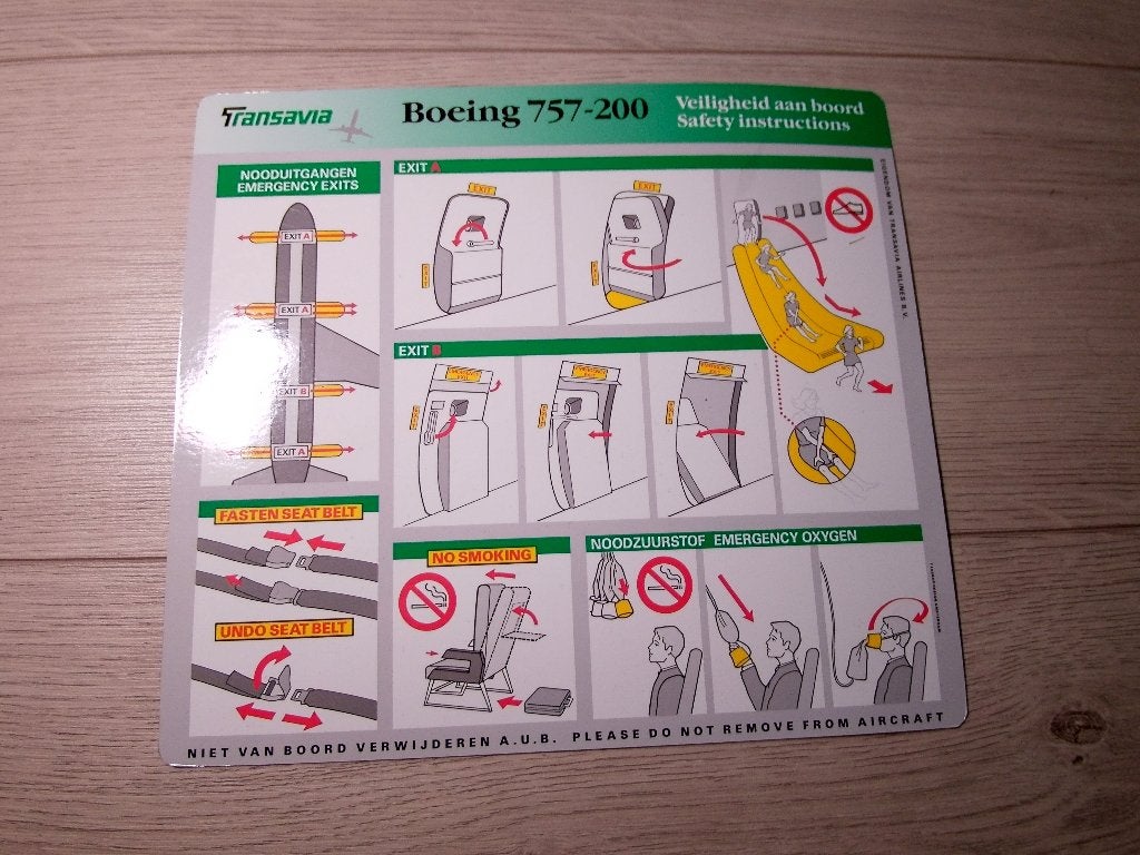 Transavia Veiligheidskaart Boeing 757-200, Verzenden, Zo goed als nieuw, Kaart, Foto of Prent