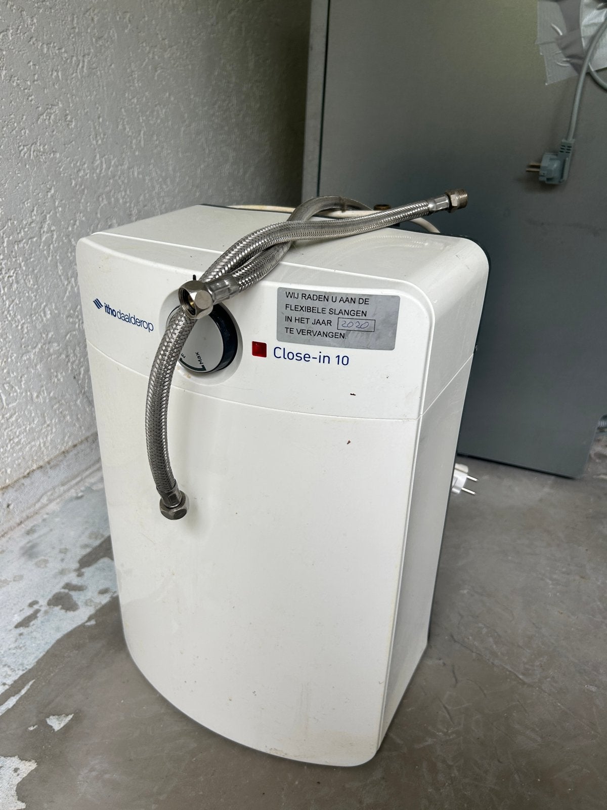 Itho Daalderop Close-in 10 Warmwaterboiler, Ophalen, Gebruikt, Boiler, Minder dan 3 jaar oud