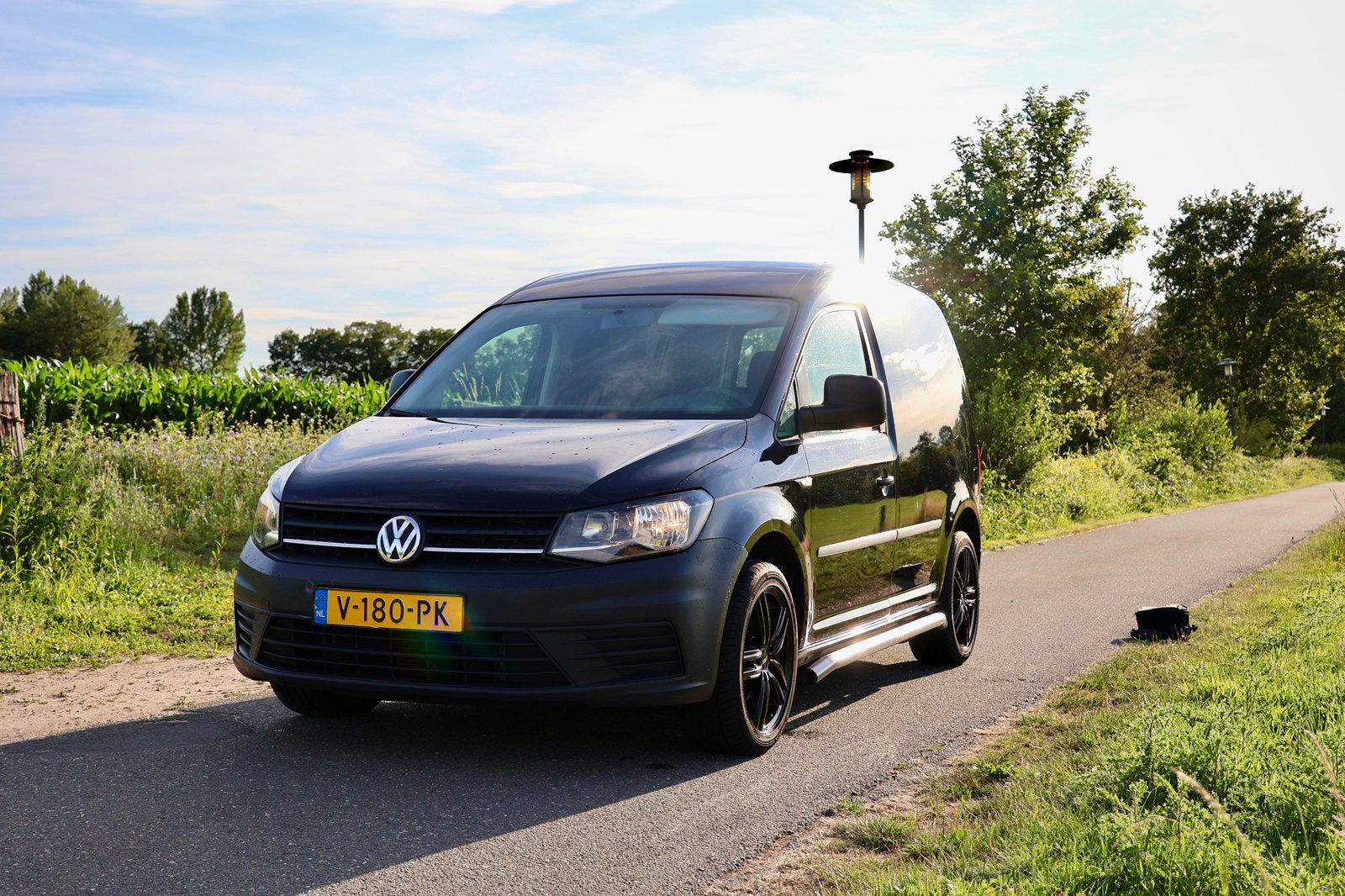 Volkswagen Caddy 2.0 TDI zwart 2018 NIEUWE APK!, Auto's, Bestelauto's, 21 km/l, 1373 kg, 74 pk, 4 cilinders