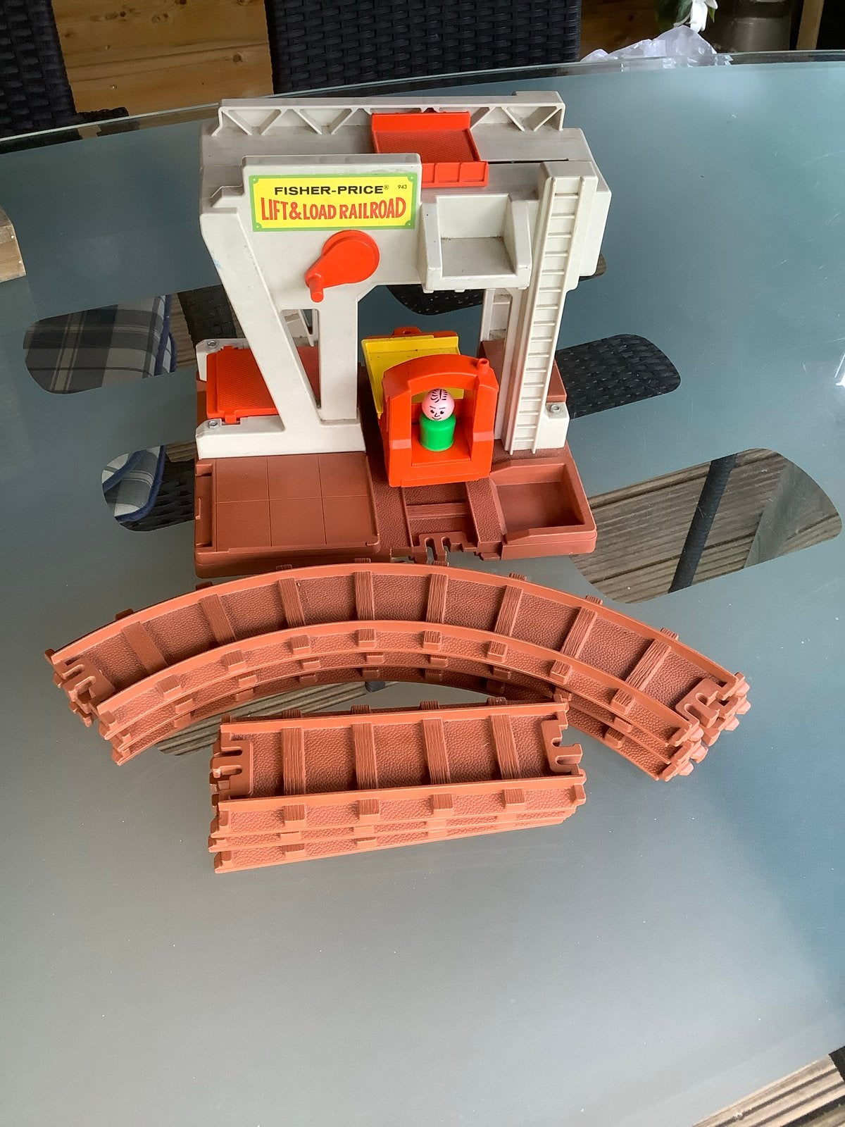 Vintage Fisher-Price nr.943 Lift & Load Railroad met rails, Ophalen of Verzenden, Gebruikt, Speelset