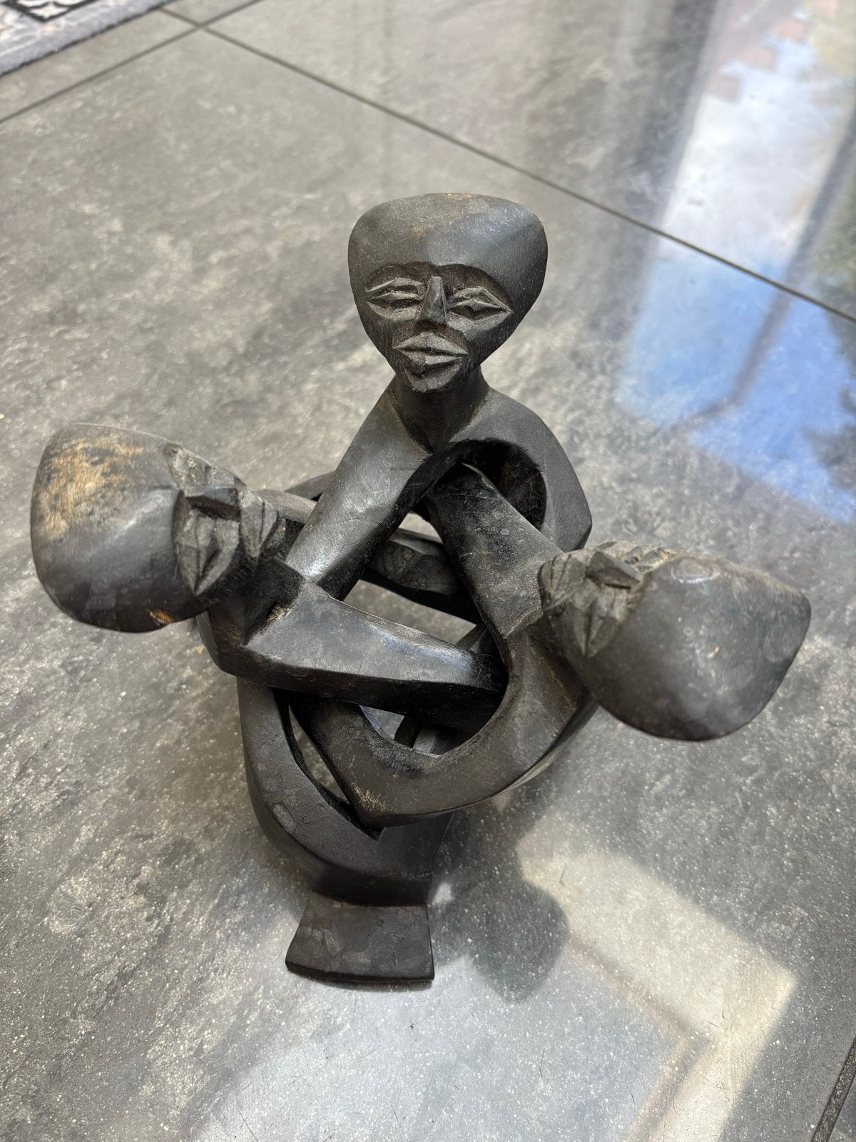 Afrikaans Houtsnijwerk: Unity Carving / Circle of Friends, Minder dan 20 cm, Ophalen of Verzenden, Handgemaakt, Zwart