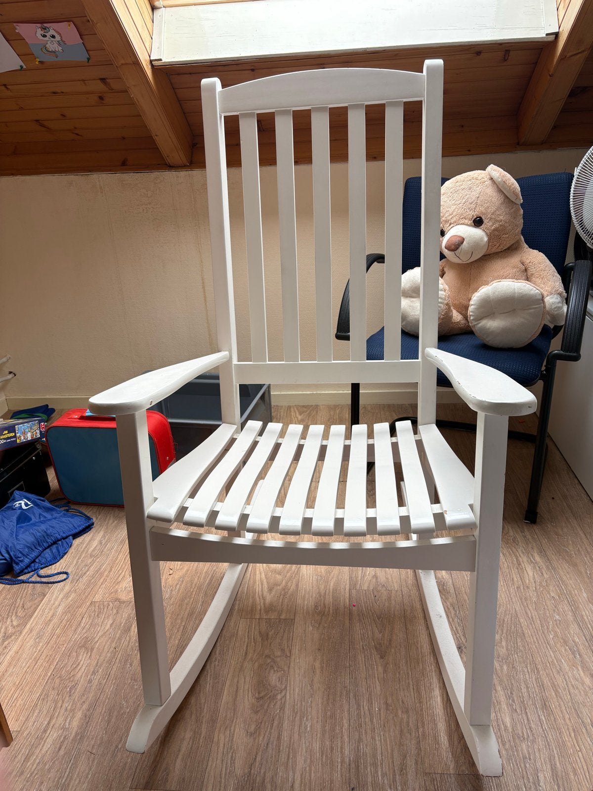 Witte schommelstoel - Comfortabel en stijlvol, Ophalen, Gebruikt, Wit, Eén