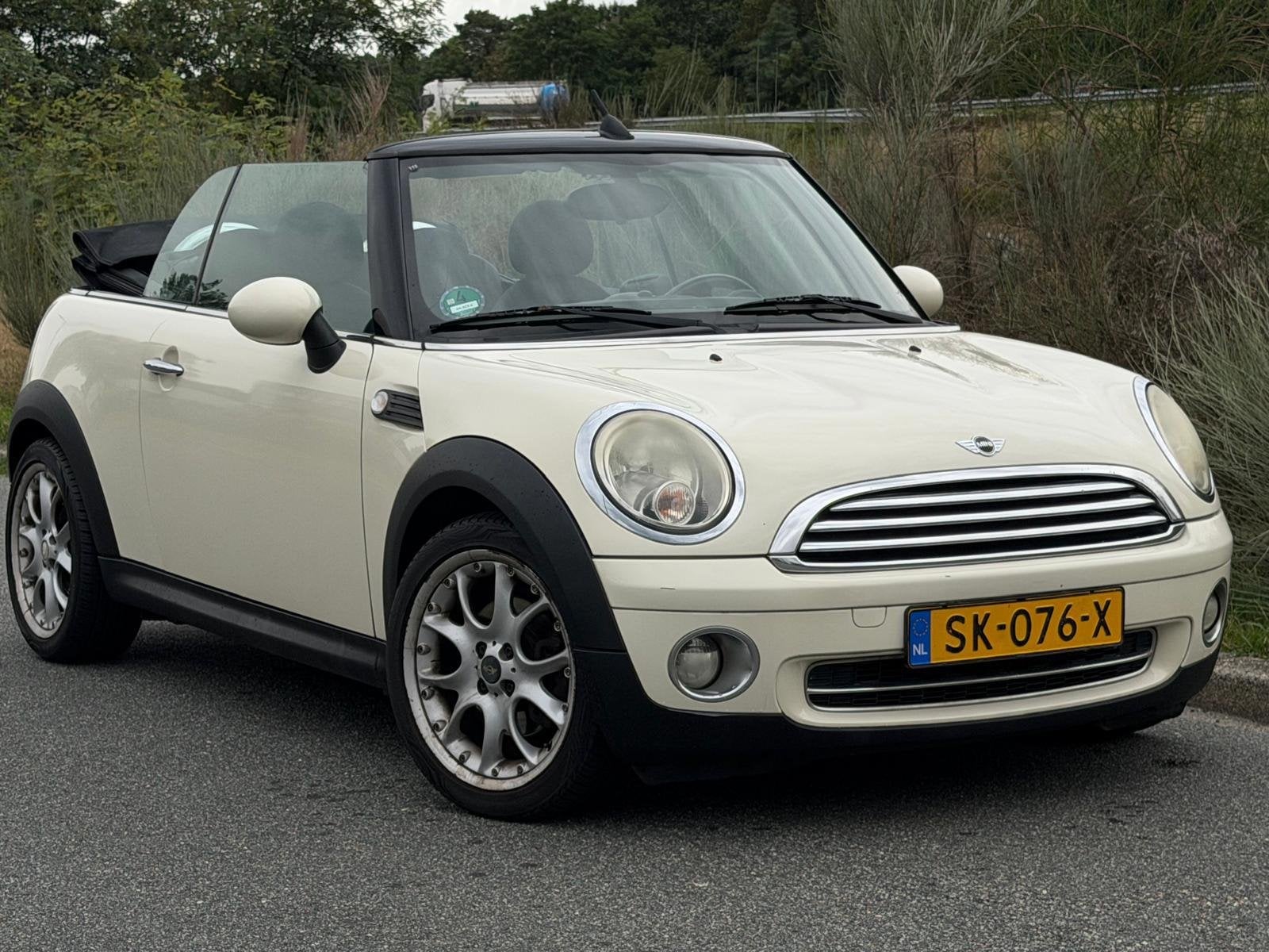 Mini Cabrio 1.6 Cooper CABRIO OPENDAK AIRCO ELECT RAMEN 2 SL, Auto's, Gebruikt, 4 cilinders, 4 stoelen, Leder en Stof
