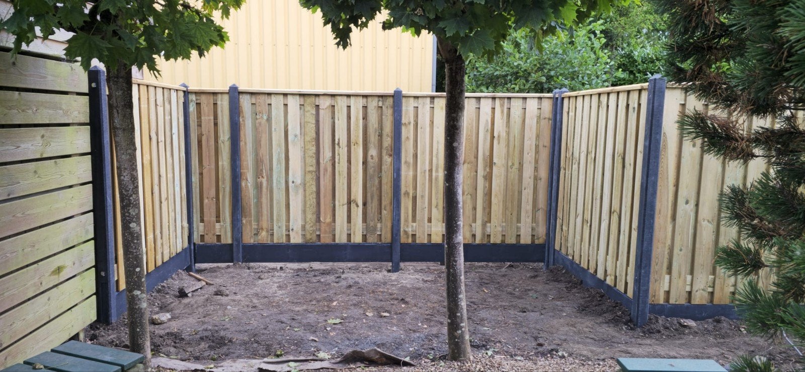 schutting hout beton inclusief montage p.m, 1 tot 2 meter, 6 meter of meer, Nieuw, Ophalen of Verzenden