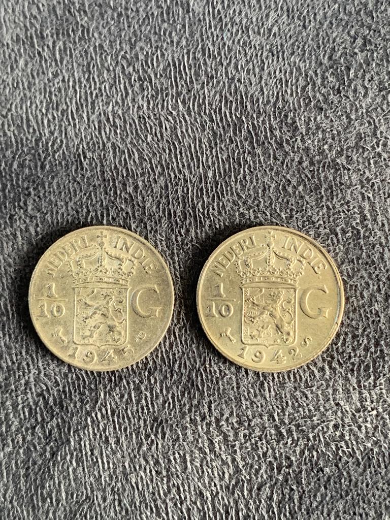 Zilveren 1/10 gulden Nederlands Indië 1942 + 1945, Ophalen, Setje, Zilver, 10 cent