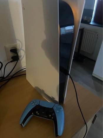 Sony PlayStation 5 Disc Edition met controller, Spelcomputers en Games, Spelcomputers | Sony PlayStation 5, Ophalen, Zo goed als nieuw