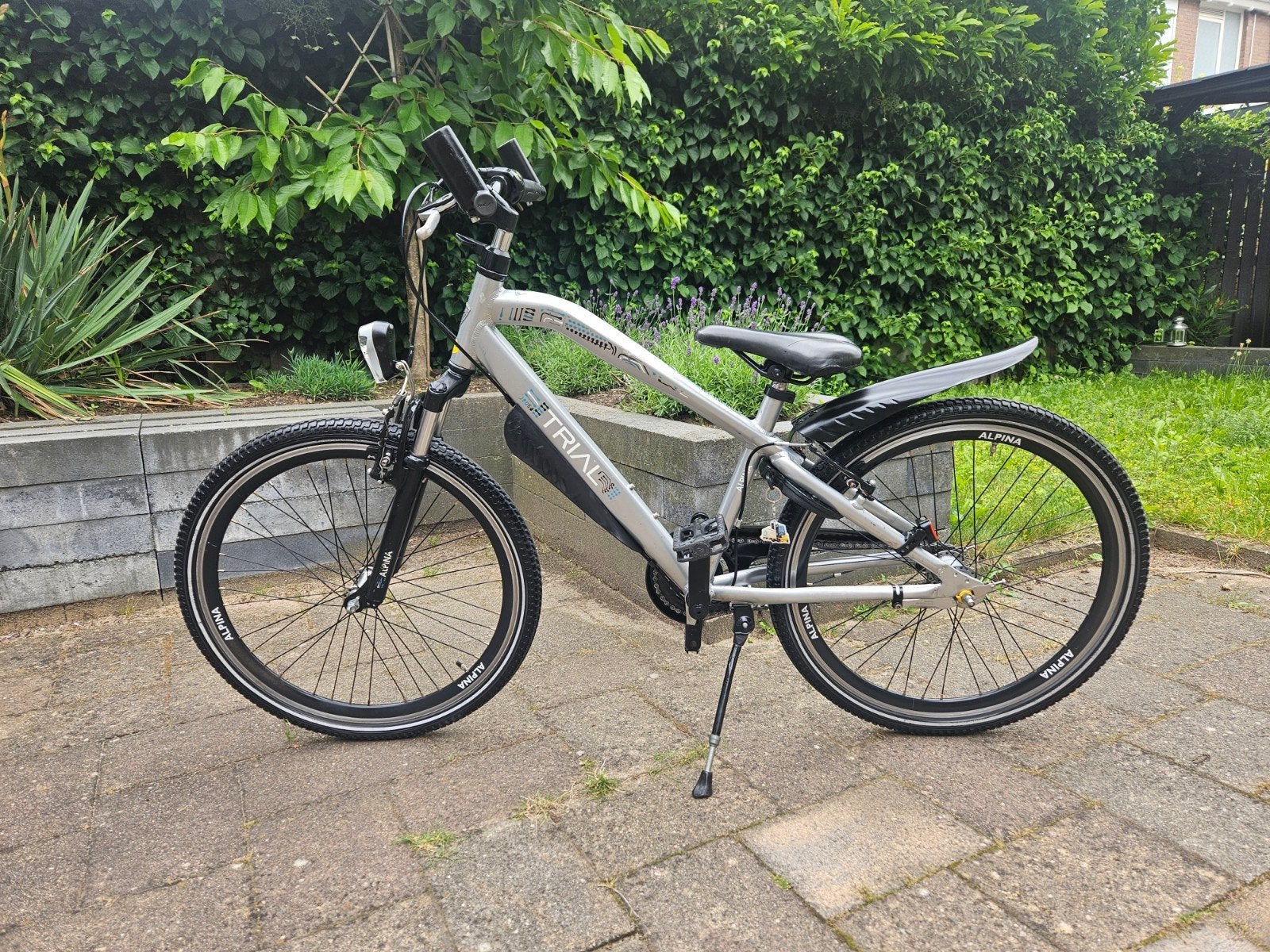 Alpina trial 24 inch izgst, Fietsen en Brommers, Fietsen | Jongens, Ophalen, Terugtraprem, 24 inch, Versnellingen