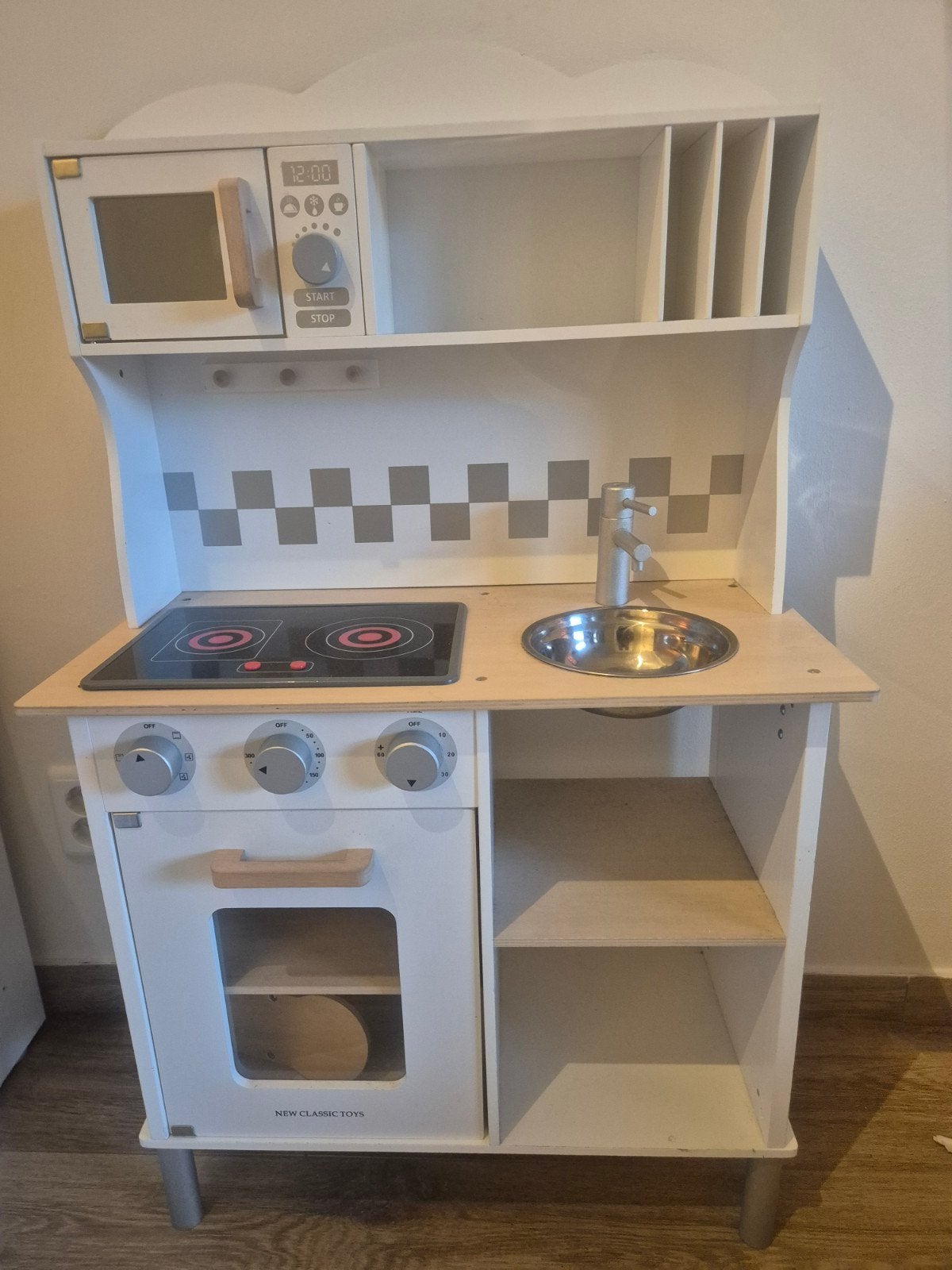 Gebruikt speelkeukentje, Kinderen en Baby's, Speelgoed | Speelkeukens, Ophalen, Gebruikt, Hout, Speelkeuken