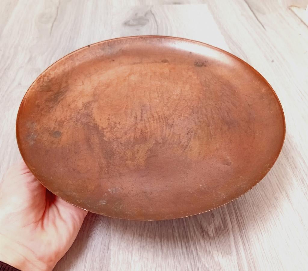 vintage koperen dienblad/plaat met bolvormige pootjes, Antiek en Kunst, Ophalen of Verzenden