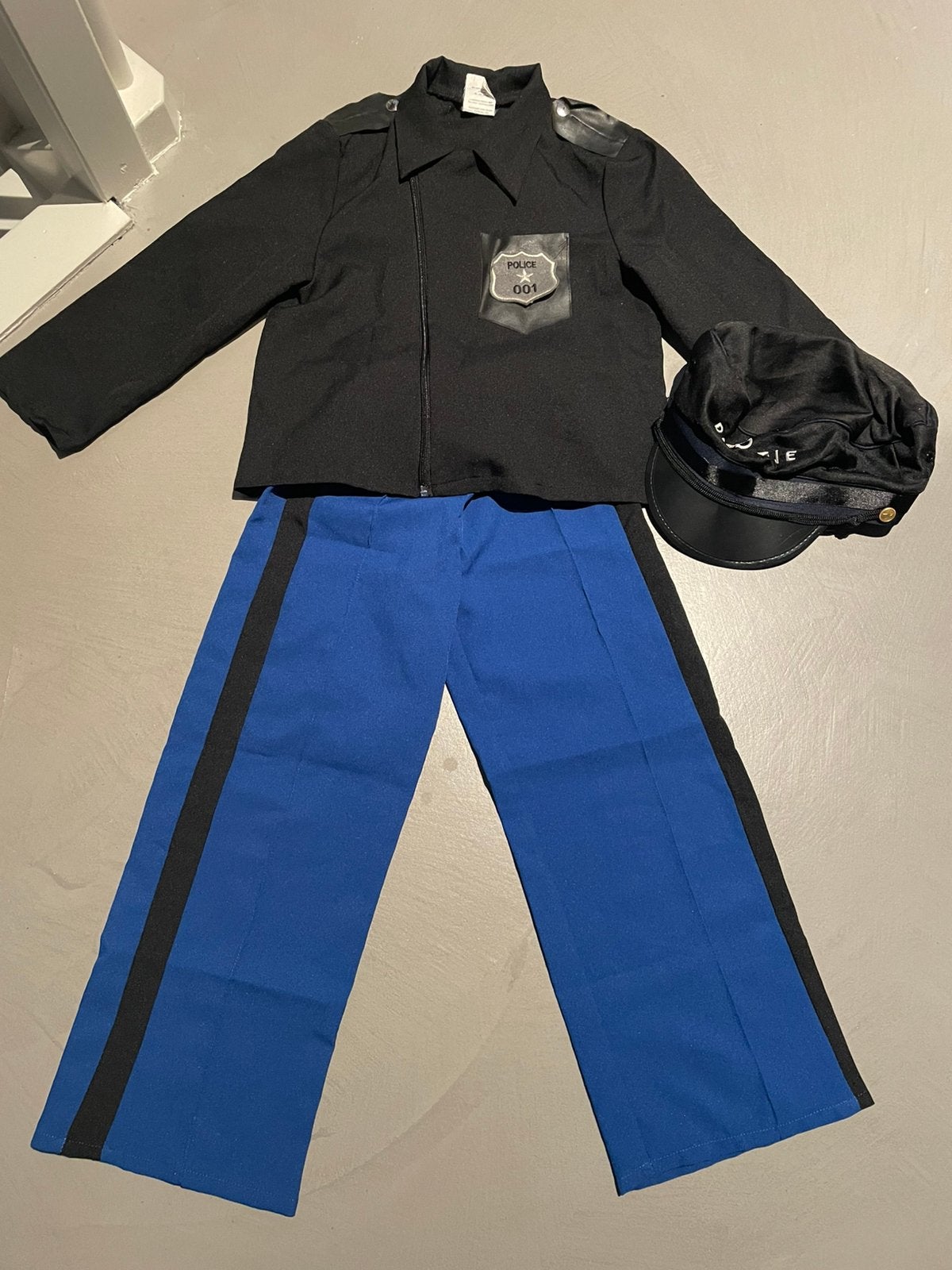 Politie verkleedpak met pet maar 128, Ophalen of Verzenden, Nieuw, 122 t/m 128, Jongen