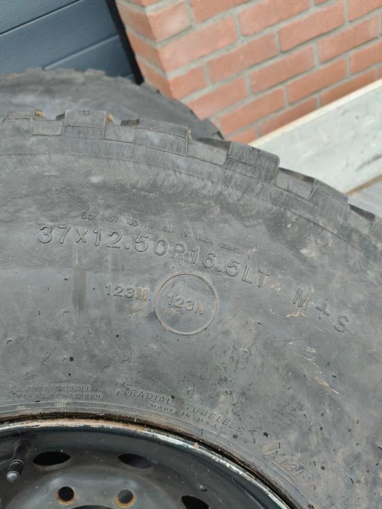 Hummers '37ers 4stuks, Auto-onderdelen, Ophalen, Gebruikt, Chevrolet