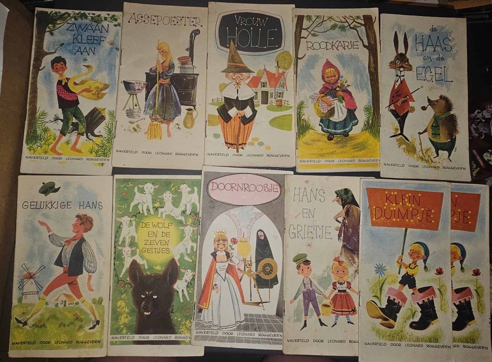 Radion Sprookjesboekjes - Complete Set van 10 (1959), Boeken, Ophalen of Verzenden, Gelezen, Diverse auteurs (Nageverteld door Leonard Roggeveen)