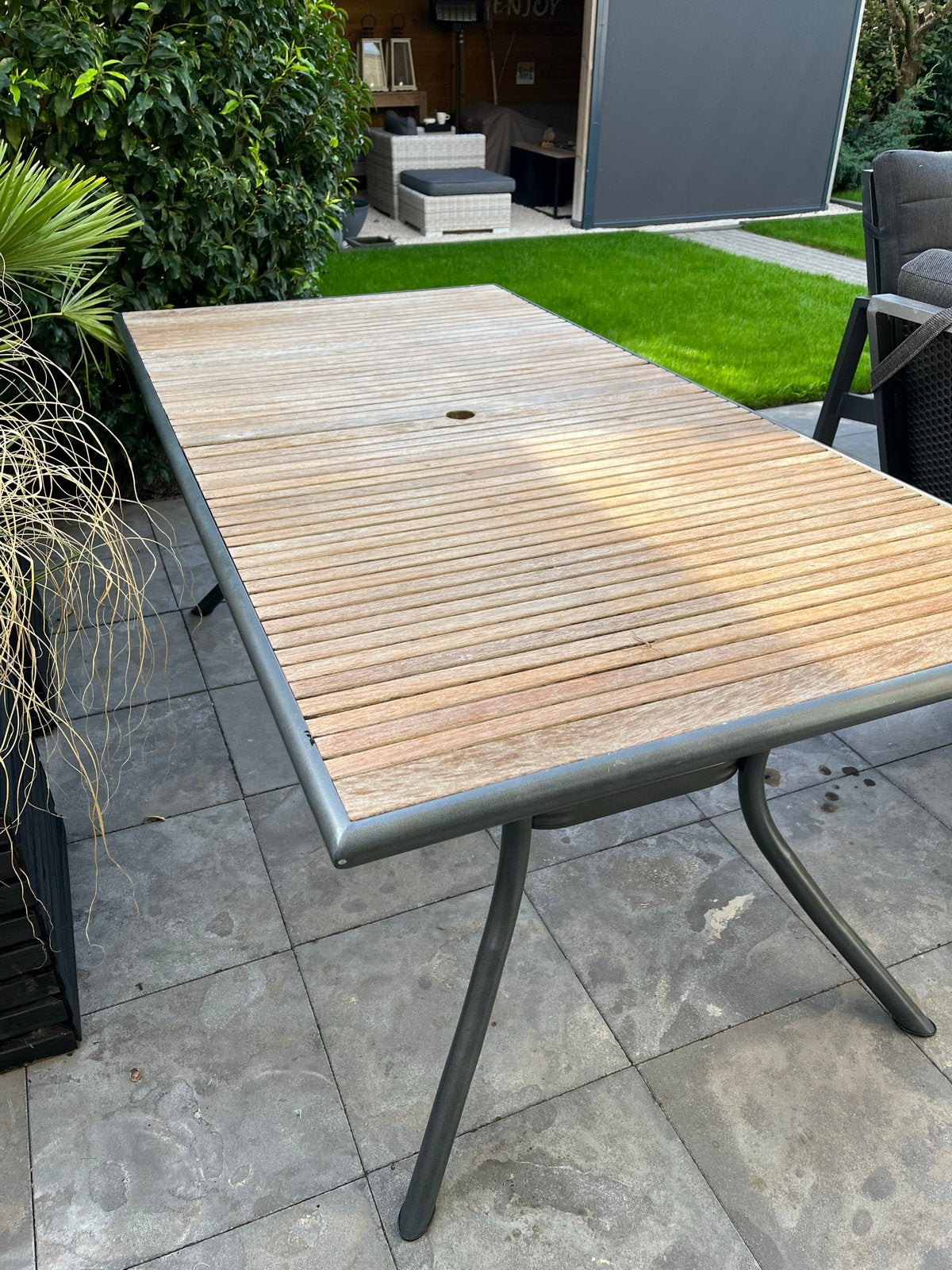 Houten tuintafel met metalen frame, Ophalen, Gebruikt, Rechthoekig, Hout