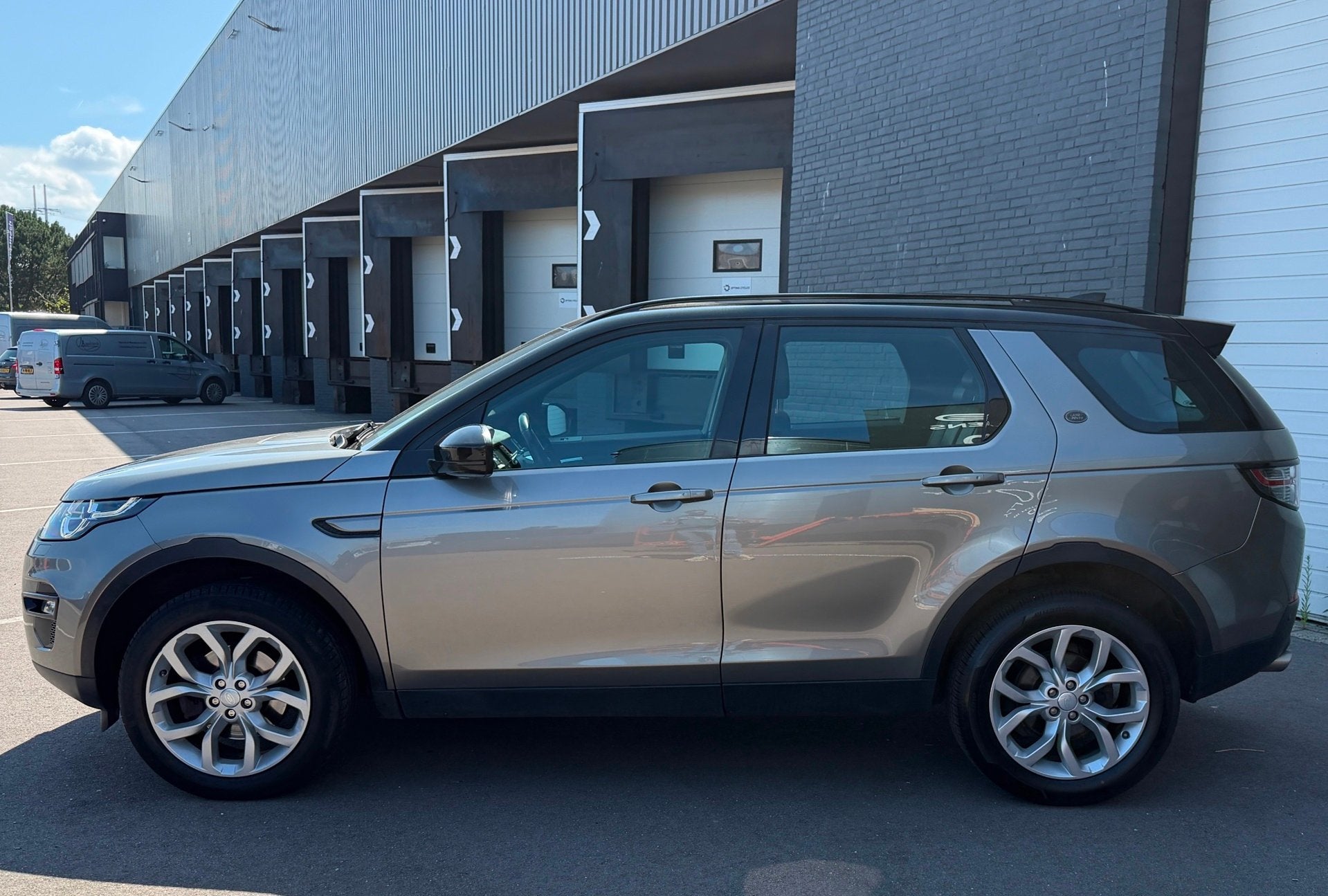 Land Rover Discovery Sport 2.0 TD4 Urban Series SE Dynamic P, Auto's, Land Rover, Automaat, Gebruikt, 4 cilinders, 150 pk