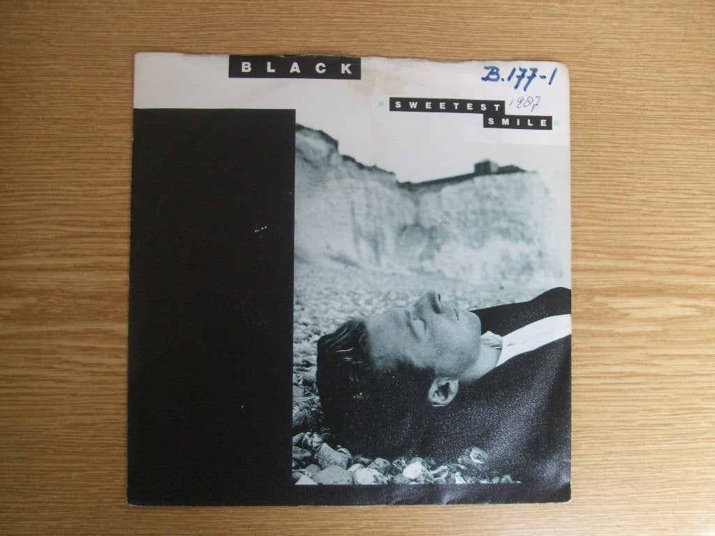 BLACK      SWEETEST SMILE / SIXTEENS, 7 inch, Ophalen of Verzenden, Zo goed als nieuw, Pop