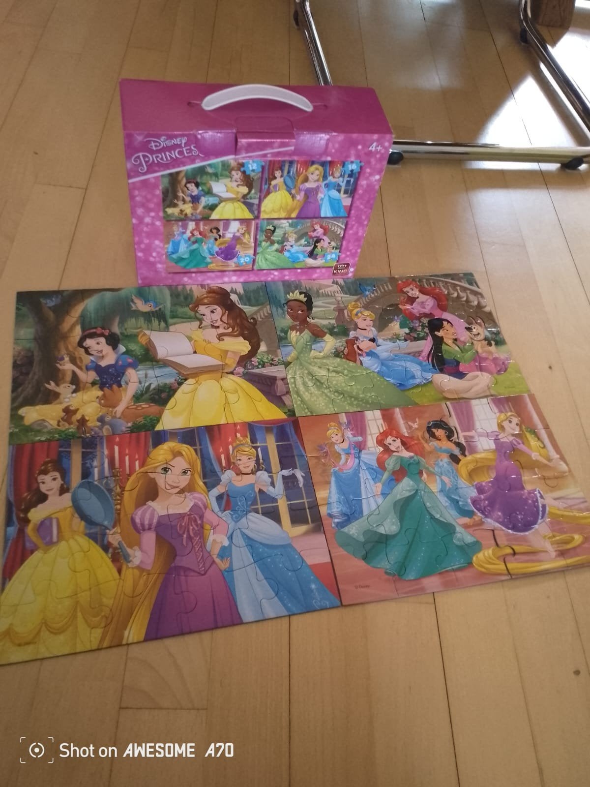 8 leuke prinsessenpuzzels, 12 tot 24 stukjes, Ophalen, Zo goed als nieuw