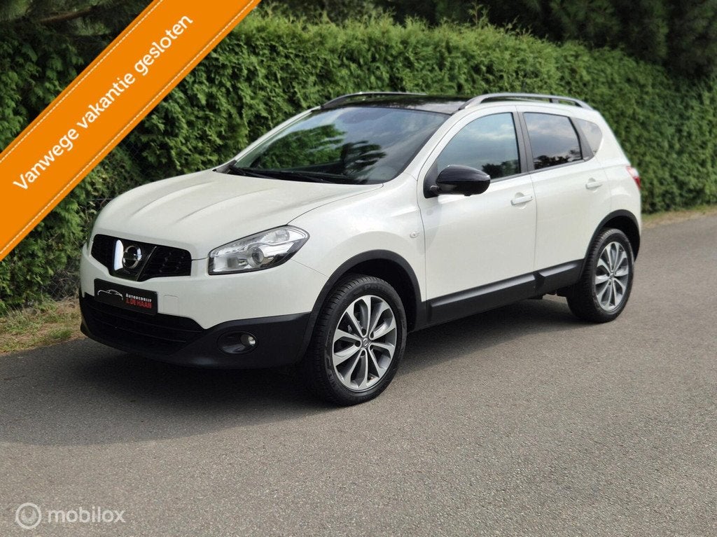 Nissan Qashqai 2.0 Tekna 360Camera Pano Navi 18 inch, Auto's, Nissan, Gebruikt, Zwart, 4 cilinders, Wit