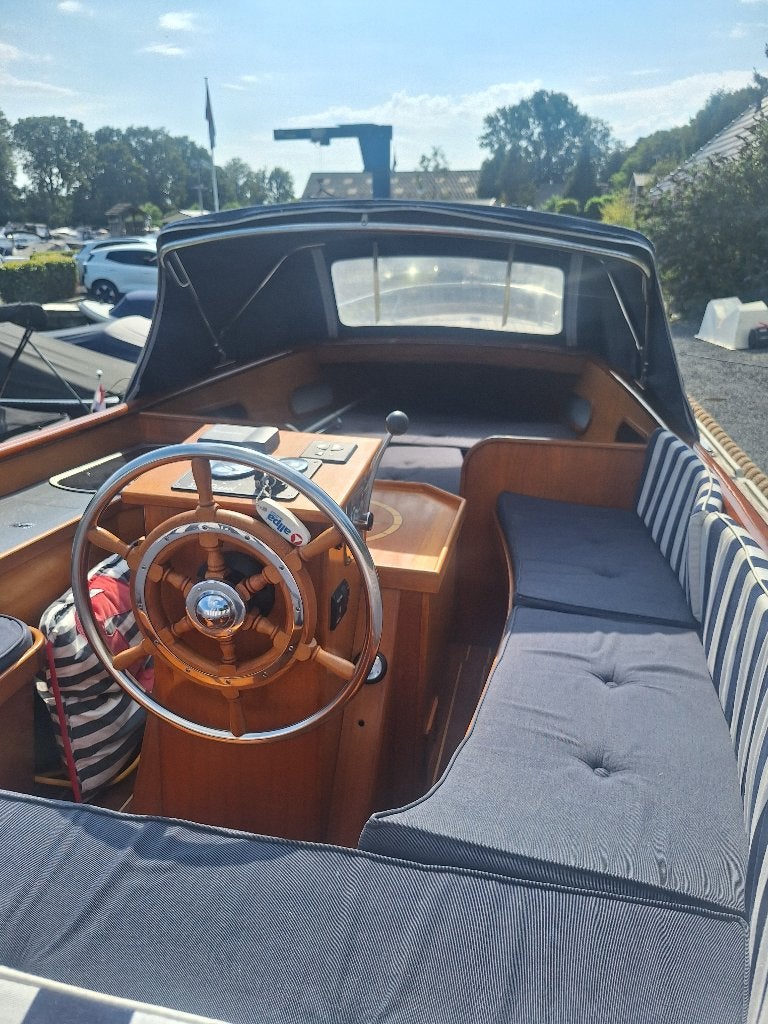 adec 530, Watersport en Boten, Gebruikt, Binnenboordmotor, Diesel, Ophalen of Verzenden