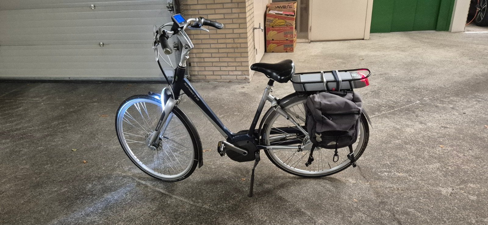 Sparta M8i E-bike met 400Wh accu 48cm en fietstassen, Ophalen, Sparta, Gebruikt, 47 tot 51 cm