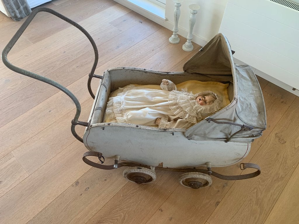 Antieke kinderwagen, Ophalen of Verzenden