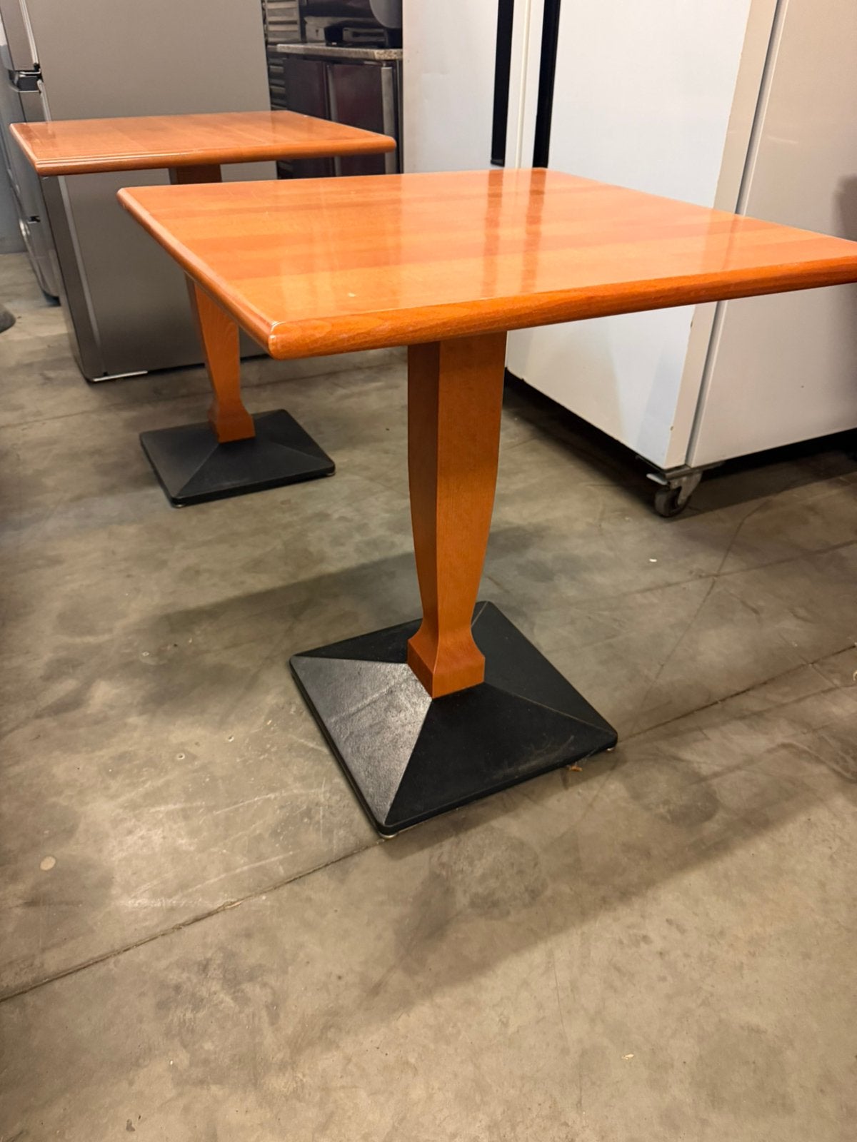 10x Horeca Bistro tafels met Zware Gietijzeren Voet 64x64 cm, Ophalen, Gebruikt, ., Vierkant