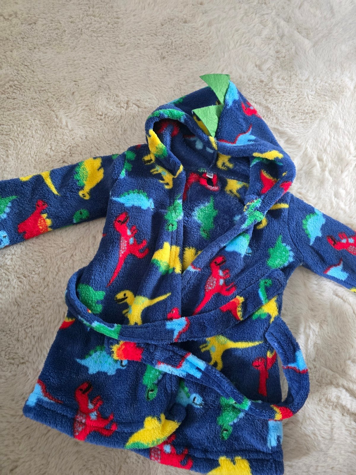 Nieuwe fleece kinderbadjas met dinosaurusprint, Nacht- of Onderkleding, Nieuw, Onbekend, Verzenden