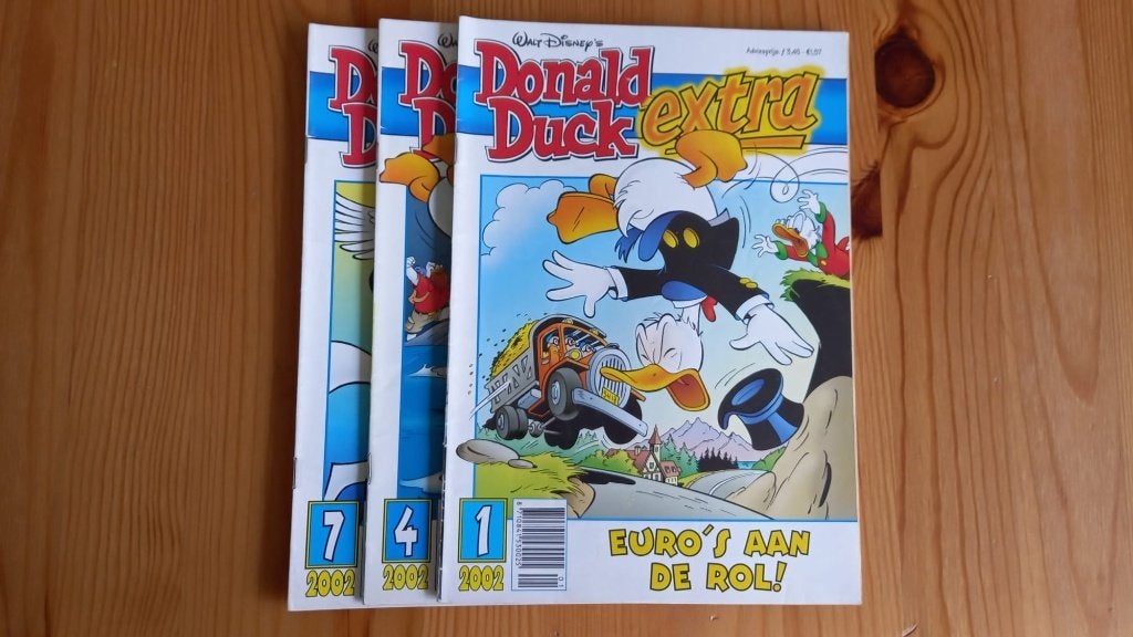 Donald Duck Extra - 2002 (3x), Boeken, Stripboeken, Meerdere stripboeken, Ophalen of Verzenden, Zo goed als nieuw