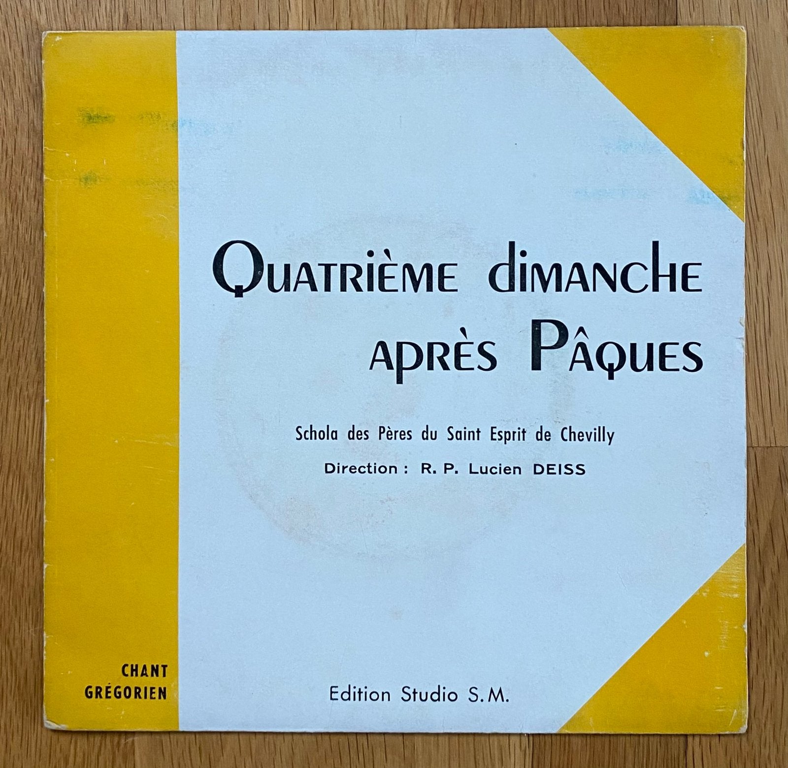 7” EP SCHOLA DES PÈRES SAINT DU ESPRIT CHEVILLY Gregoriaans, Gebruikt, Verzenden, Klassiek, 7 inch