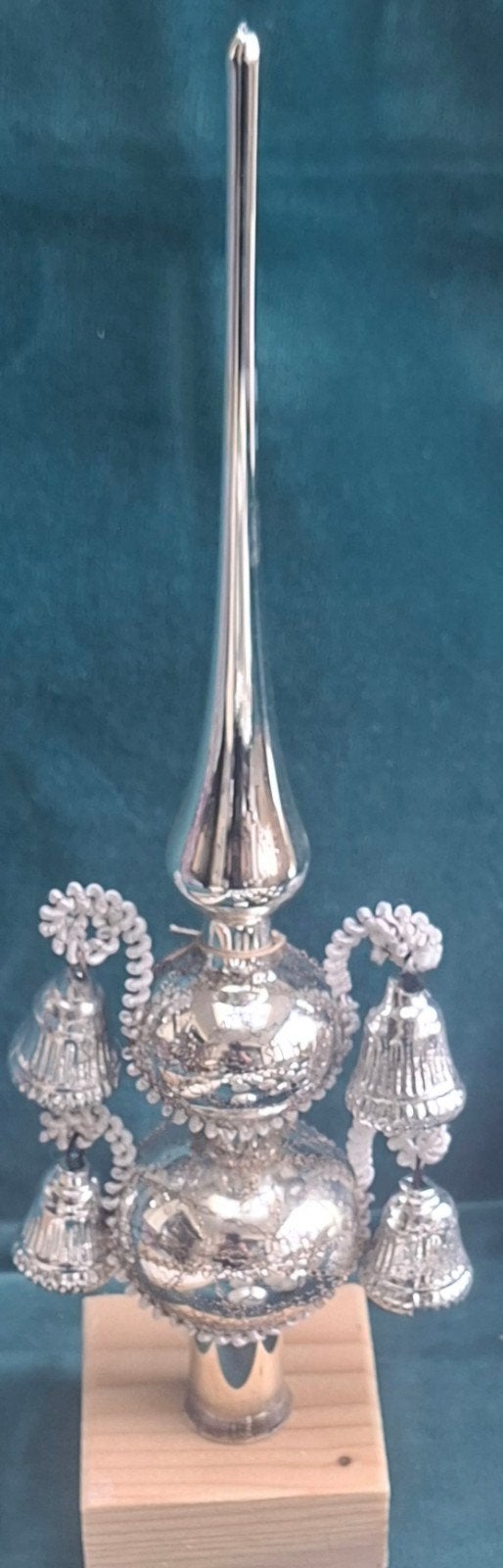 lot oude zilver o.a. piek 4 klokjes  vogeltje 52 kerstballen, Diversen, Ophalen