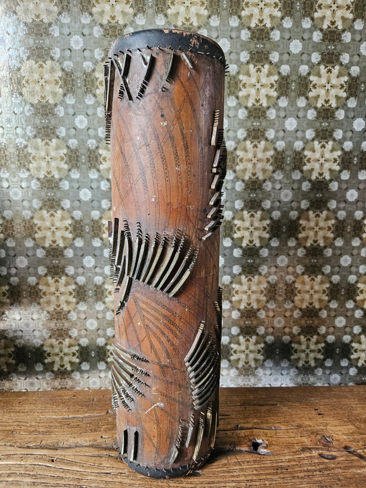 Antieke behangrol (als artistieke lampenvoet?), Ophalen