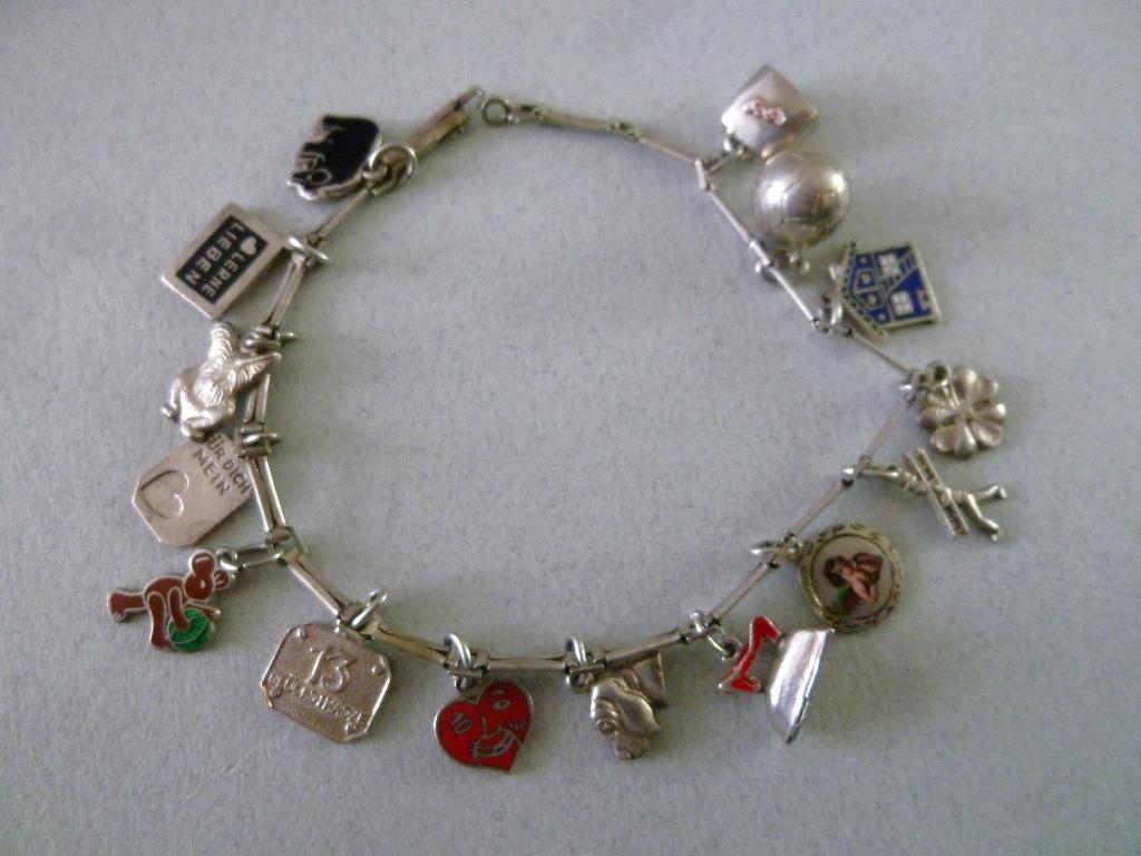 Mooie Oostenrijks/Duitse bedelarmband zilver 14 bedels, Sieraden, Tassen en Uiterlijk, Antieke sieraden, Verzenden, Zilver, Armband