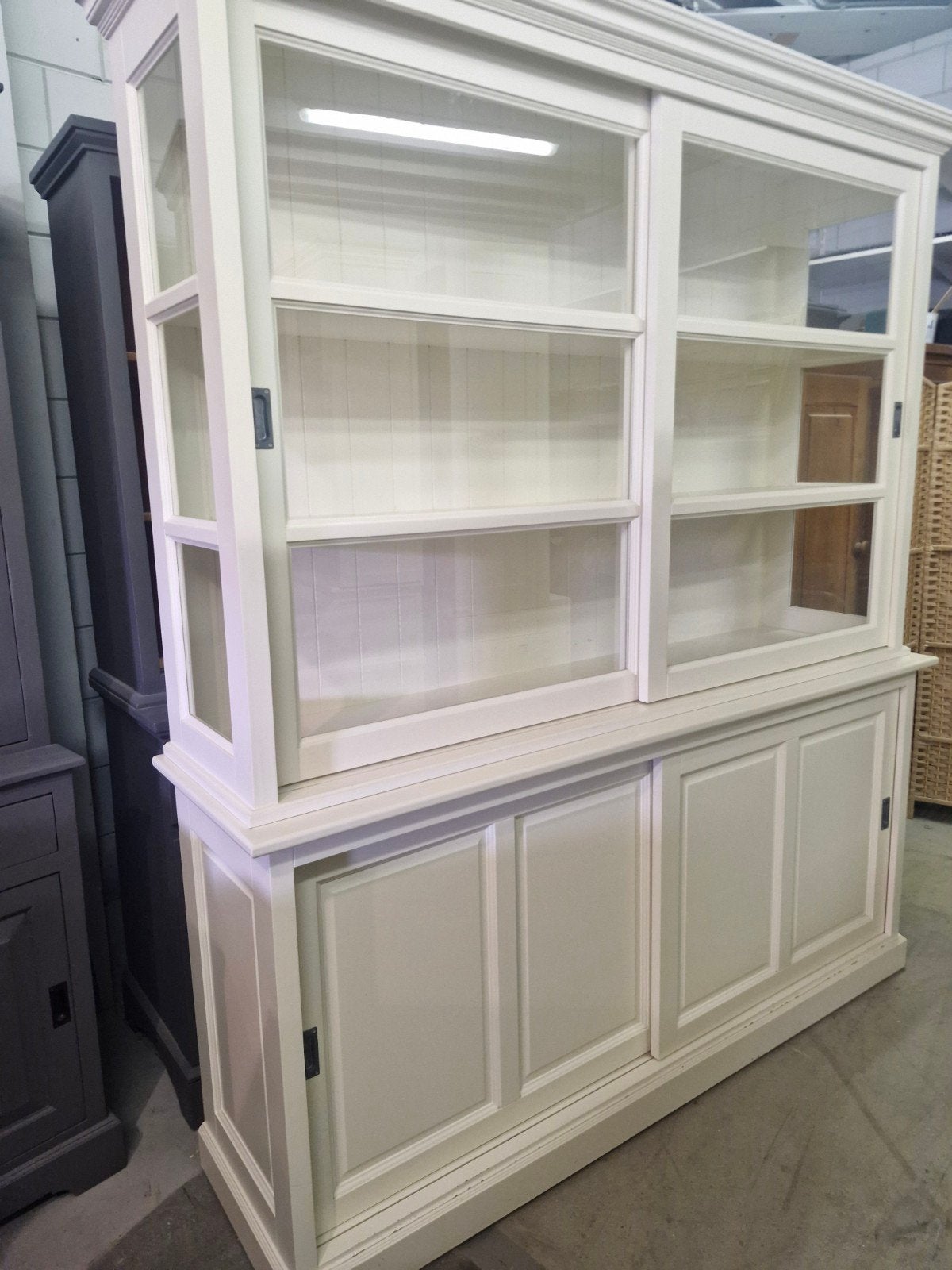Mooie buffetkast, Huis en Inrichting, Kasten | Buffetkasten, Ophalen, 25 tot 50 cm, 200 cm of meer