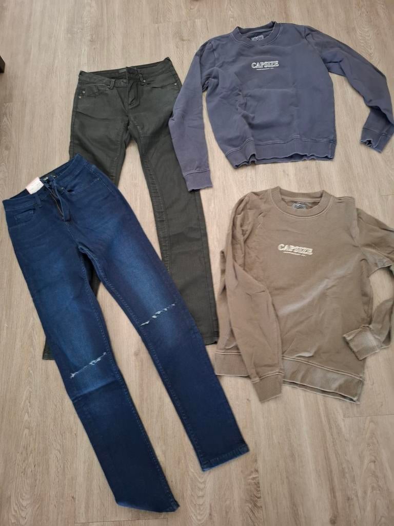 4-delige set: 2 truien (Capsize) & 2 jeans (maat XS/176), Ophalen of Verzenden