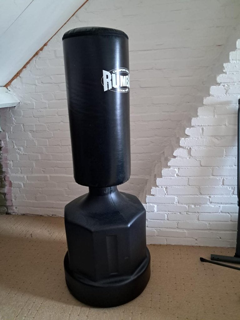 Rumble bokszak met handschoenen - Complete set, Sport en Fitness, Ophalen, Zo goed als nieuw, Bokszak