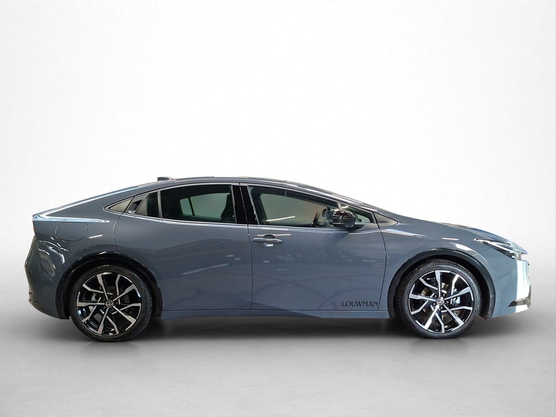 Toyota Prius 2.0 Plug-in Executive | BTW voertuig | Stoel+st, 12 maanden, Stof, Euro 6, 4 cilinders