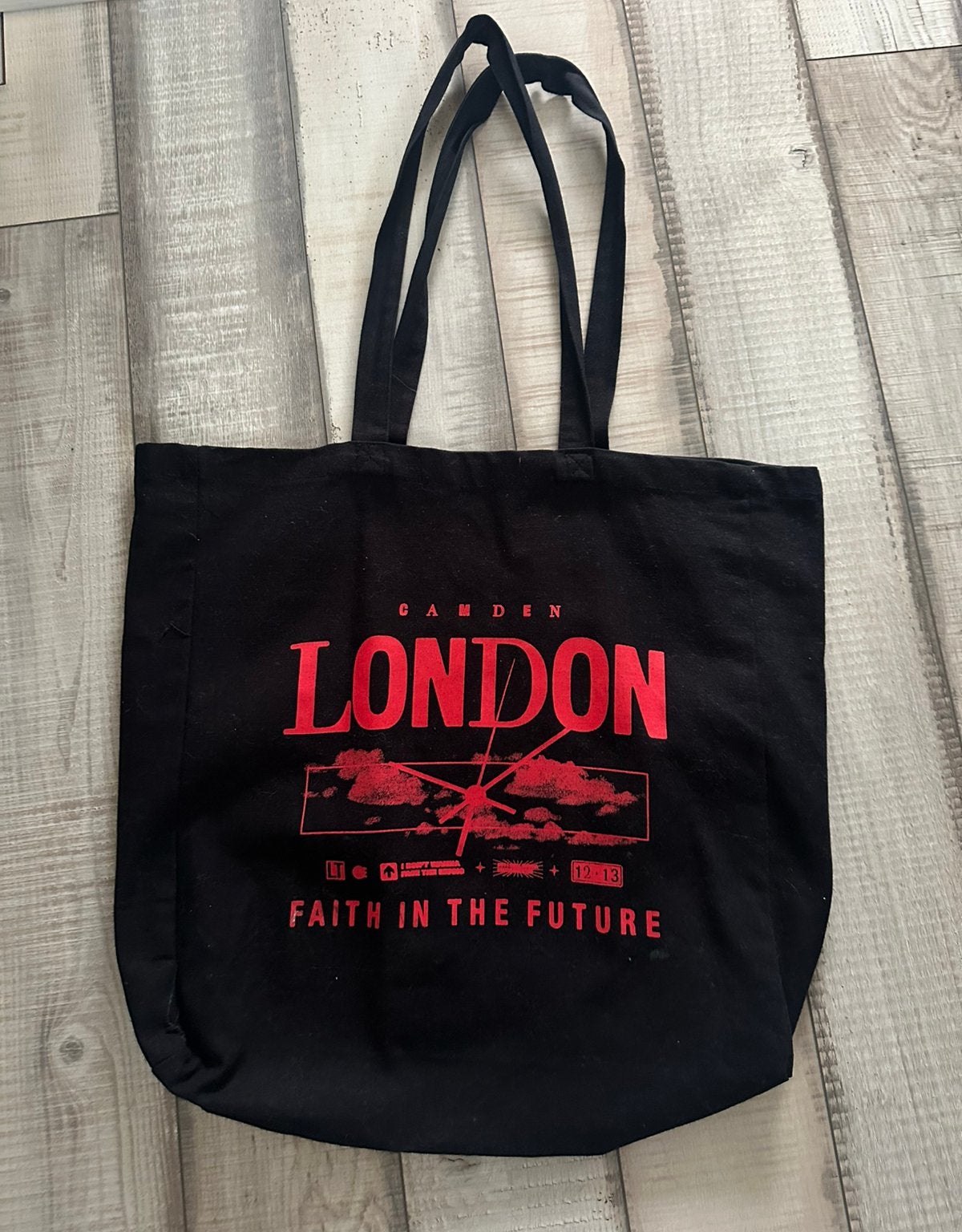 Louis Tomlinson Faith in the Future London popup totebag, Ophalen of Verzenden, Zo goed als nieuw, Zwart, Overige typen