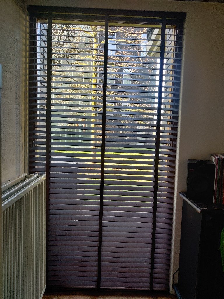 Houten jaloezie (donker eiken) 120b x 228h, Ophalen, Jaloezie, 120 cm, Gebruikt