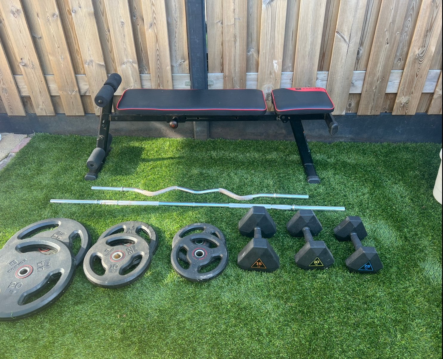 Halterschijven, Halters, Dumbbells en Bankje, Ophalen, Zo goed als nieuw, Benen