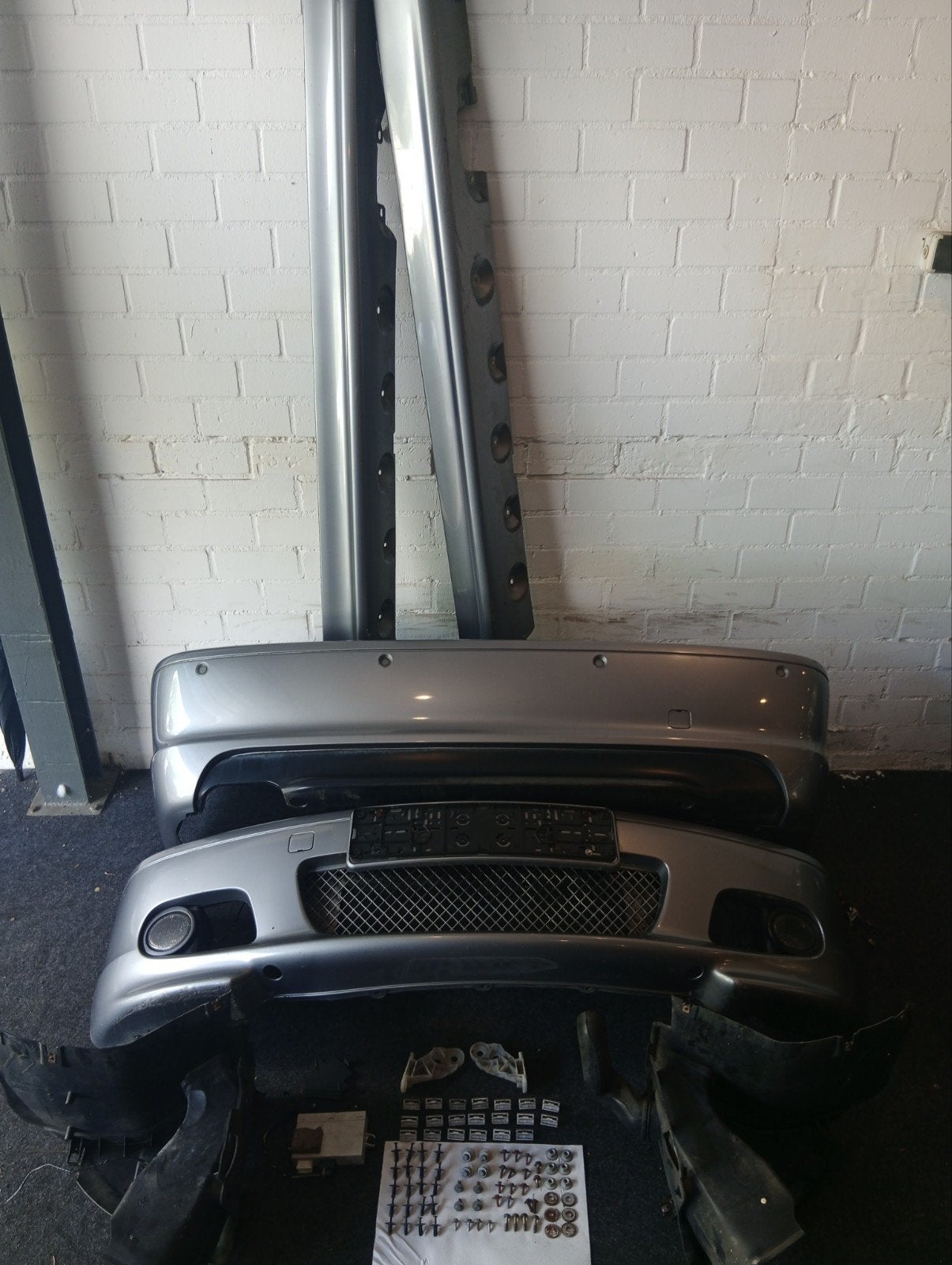 BMW E46 Coupé Cabrio M Pakket Bumpers Compleet Origineel, Ophalen, Gebruikt, Bumper, BMW