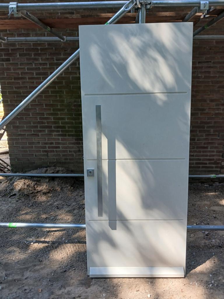 Geïsoleerde voordeur met driepuntsluiting, Ophalen, Gebruikt, 80 tot 100 cm, Buitendeur