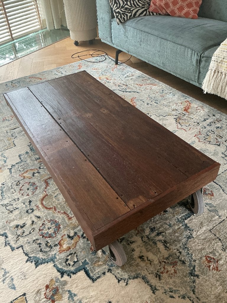 Salontafel op zwenkwielen, Ophalen, Gebruikt, 100 tot 150 cm, 50 tot 100 cm