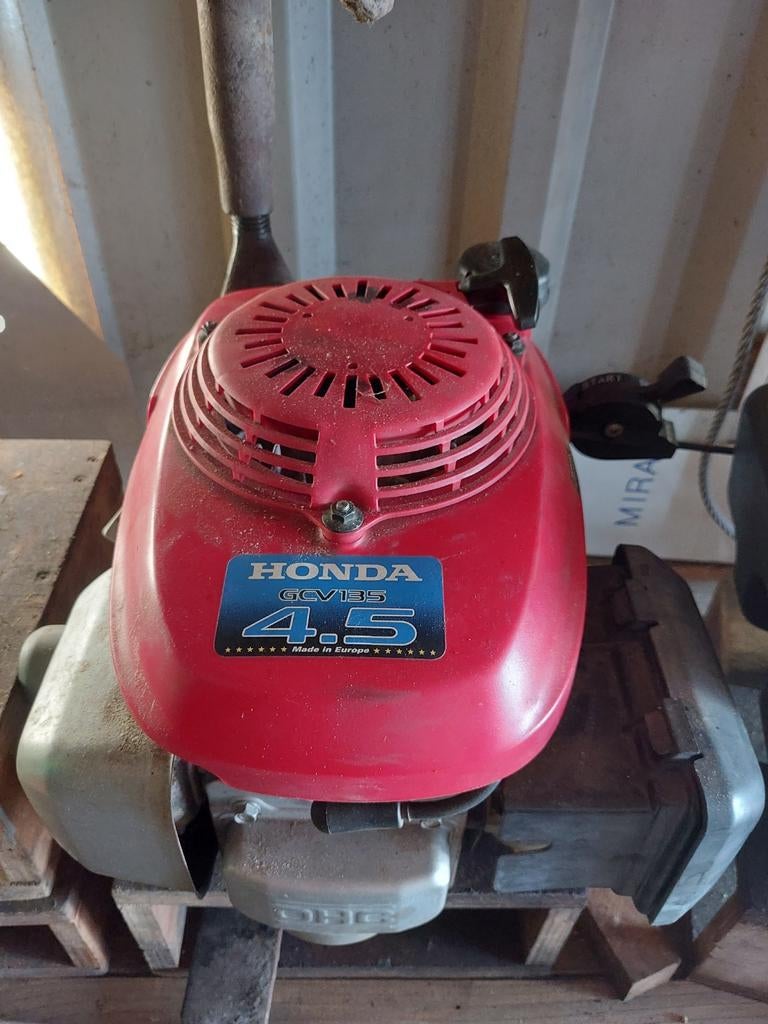 Honda GCV135 Grasmaaier Motor 4.5 OHC, Ophalen of Verzenden, Gebruikt, Benzine-grasmaaier, Honda